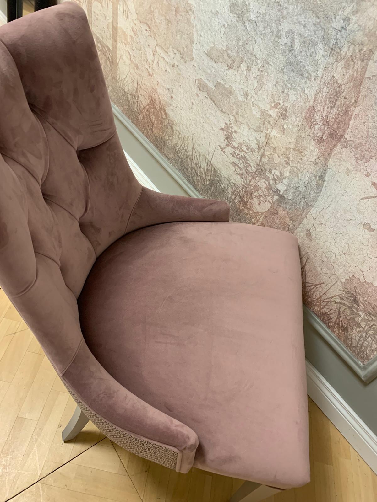 Sedia Sasha schienale capitonne' velluto lavabile rosa PROMO EXPO